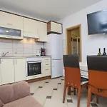 Maris Апартаменты *