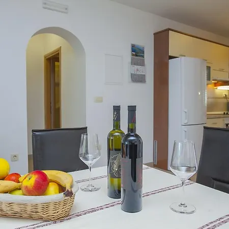 Maris לומבארדה